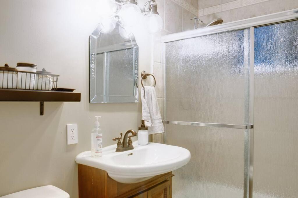 Relaxingrejuvenating 4Br 3 And Half Ba Cabin Munds Park Ngoại thất bức ảnh